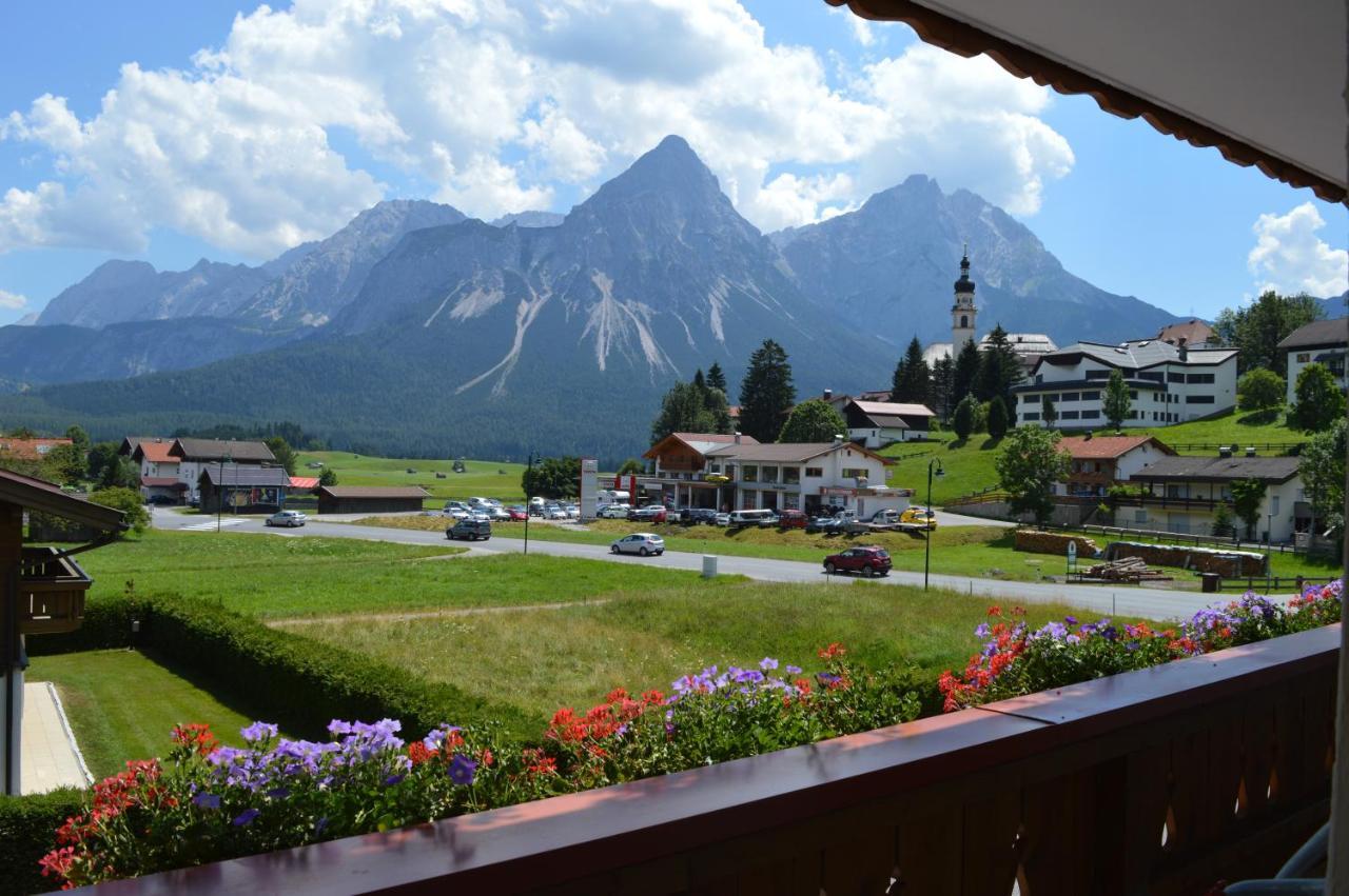 Tirolerhof Hotel Lermoos Kültér fotó