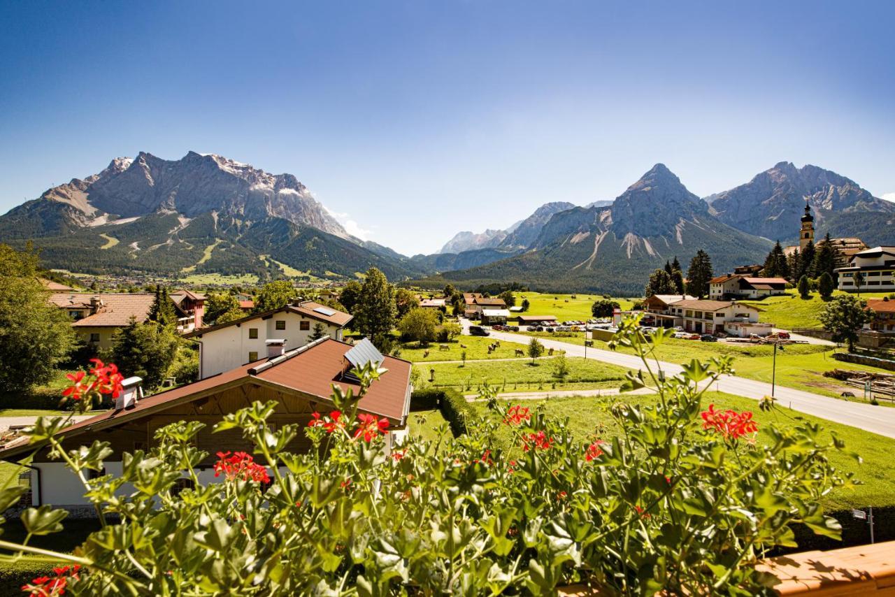 Tirolerhof Hotel Lermoos Kültér fotó