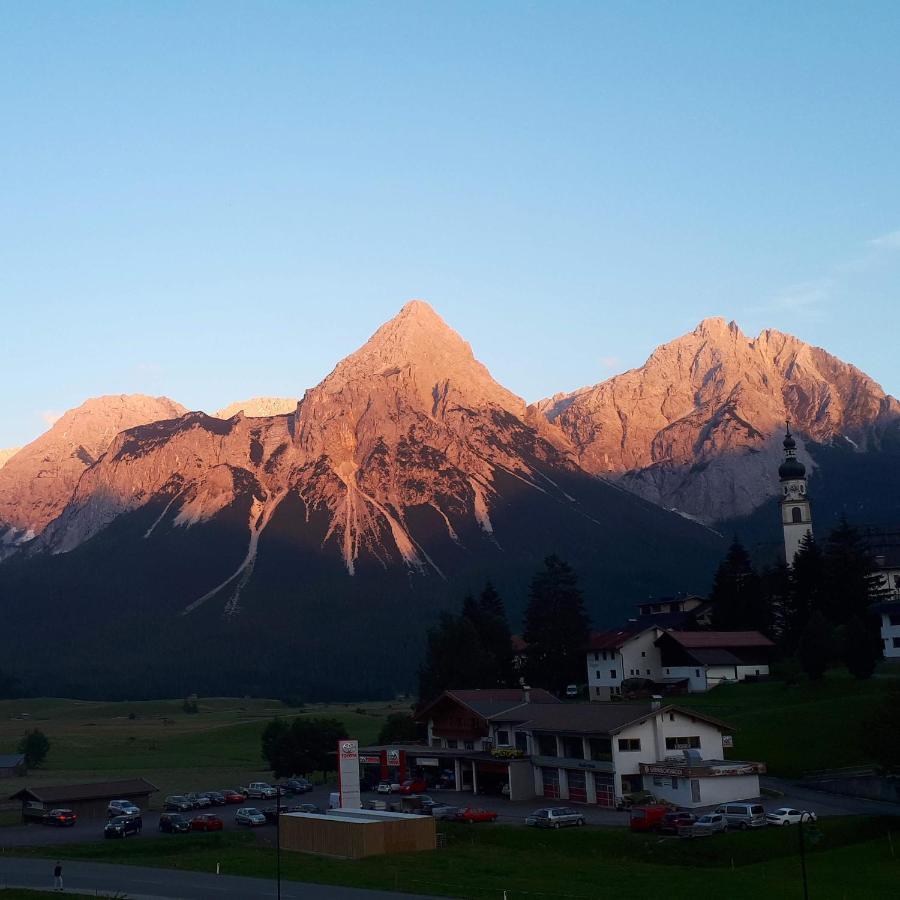 Tirolerhof Hotel Lermoos Kültér fotó