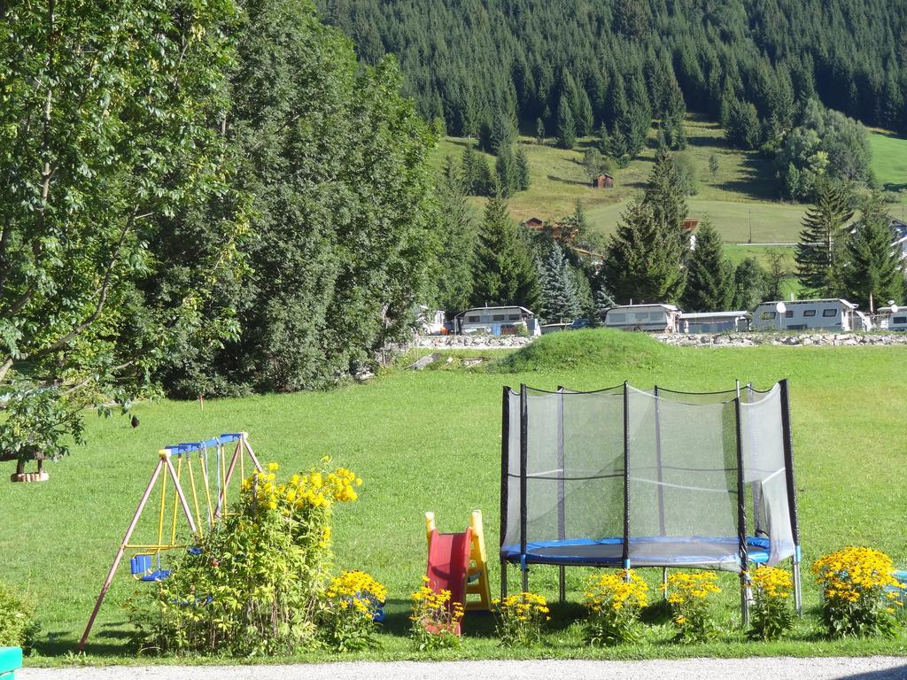 Tirolerhof Hotel Lermoos Szoba fotó